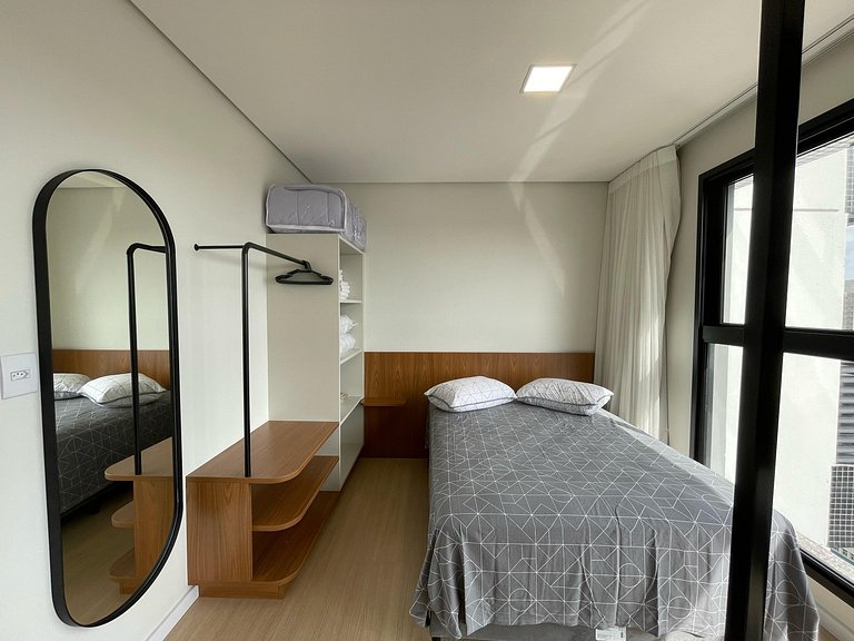 Conforto e modernidade em um estúdio com localização ideal e